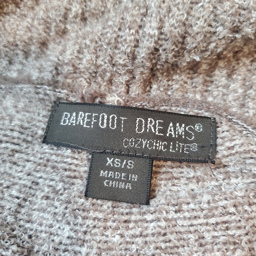 Barefoot Dreams Cardigan - Picture 2 of 7